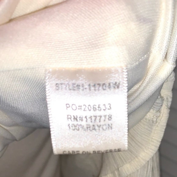 Love Stitch Crochet off the shoulder blouse Cream/Pale Yellow Large - Picture 6 of 9